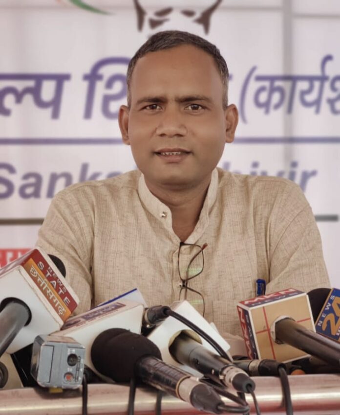 चोरी और सीनाजोरी, अजय चंद्राकर बताए की उनके द्वारा मंत्री रहते खातेधारकों को न्याय दिलाने 11 सालों में क्या प्रयास किए गए?