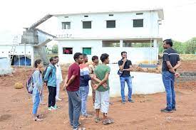 3 - Copy बीजापुर : कलेक्टर कटारा ने किया बीजापुर एवं भैरमगढ़ ब्लाक का सघन दौरा