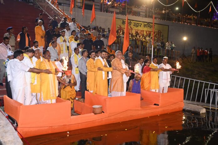 मुख्यमंत्री भूपेश बघेल केलो महाआरती में हुए शामिल....