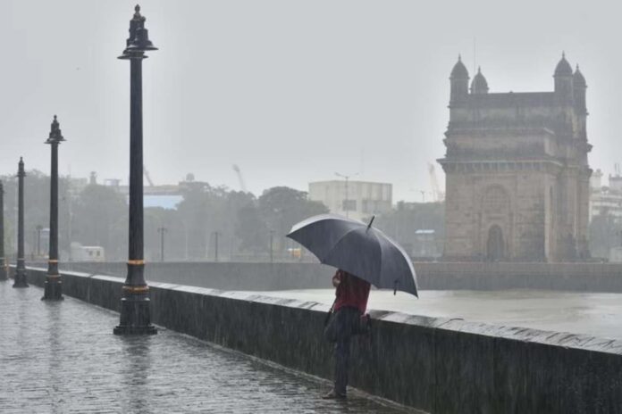 Mumbai: महानगर में पिछले 24 घंटों में भारी बारिश की संभावना...