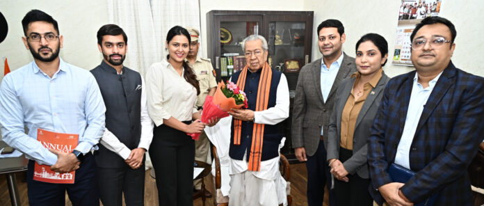 राज्यपाल हरिचंदन से भारतीय उद्योग परिसंघ के पदाधिकारियों ने की सौजन्य भेंट