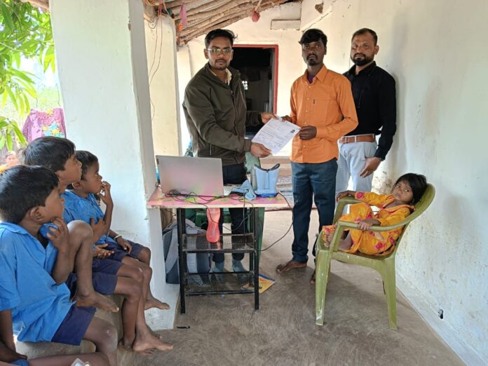 खैरागढ़ : पीएम जनमन योजना अंतर्गत छुईखदान के विभिन्न ग्रामों में हुआ शिविर आयोजित