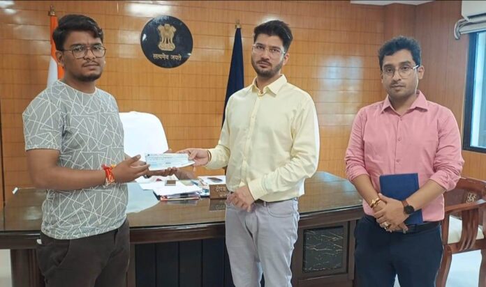 CM साय ने दिल के आपरेशन लिए स्वेच्छानुदान से दिए 5 लाख रूपये