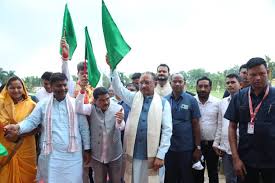 2 CM Sai flagged off the awareness vehicle of Jal Shakti Abhiyan