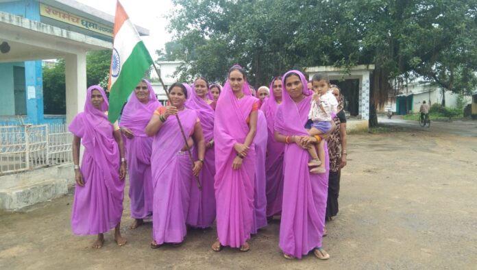 गरियाबंद : जिले में हर घर तिरंगा अभियान का हो रहा क्रियान्वयन