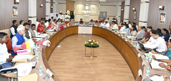 6 जनजातीय समाज के विकास को नई दिशा – CM साय की अध्यक्षता में जनजाति सलाहकार परिषद की पहली बैठक