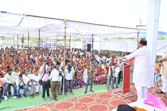 उप मुख्यमंत्री अरुण साव ने दी सौगात, बेलतरा के लिए 21.25 करोड़ के विकास कार्यों का किया भूमिपूजन