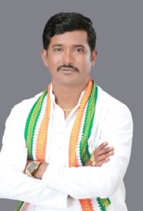 रायपुर। आज सुबह सुकमा में हुए बेहद ही दर्दनाक नक्सली हमले में शहीद हुए रायपुर और छत्तीसगढ़ के लाल राज्य प्रशासनिक सेवा के अधिकारी सुकमा