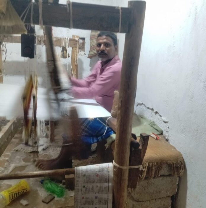 मजदूरी से आत्मनिर्भरता तक : रतन चंदेल की प्रेरक यात्रा