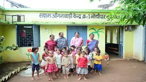 3 आंगनबाड़ी केंद्रों में बचपन खिल उठा - प्ले स्कूल की तर्ज पर संवर रहा भविष्य
