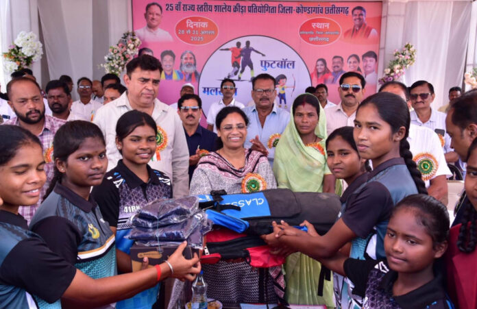 1 विधायक उसेंडी ने 25वीं राज्य स्तरीय शालेय क्रीड़ा प्रतियोगिता का किया शुभारंभ