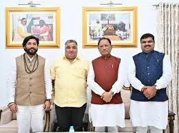 111 मुख्यमंत्री साय ने गजेंद्र यादव, गुरु खुशवंत साहेब एवं राजेश अग्रवाल को दी शुभकामनाएँ