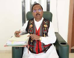 3 आदिम जाति मंत्री श्री रामविचार नेताम की पहल पर 25 करोड़ रूपए मंजूर