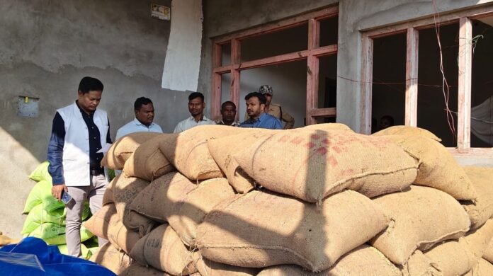 2 छत्तीसगढ़ : कोण्डागांव में 248 क्विंटल धान जब्त