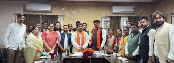 उपमुख्यमंत्री विजय शर्मा ने जिला पंचायत रायपुर का किया निरीक्षण