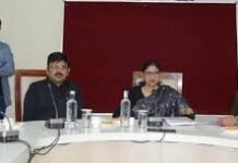 खरीफ विपणन वर्ष 2025-26 हेतु फोर्टिफाइड राइस कर्नेल (FRK) व्यवस्था की समीक्षा बैठक आयोजित खरीफ विपणन वर्ष 2025-26 हेतु फोर्टिफाइड राइस कर्नेल (FRK) व्यवस्था की समीक्षा बैठक आयोजित