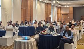 111 - Copy सड़क सुरक्षा, ब्लैक स्पॉट सुधार, साइनेज, सोलर आरपीएम, सोलर स्टड, मिडियन मार्कर एवं सुरक्षा उपायों की दी गई जानकारी