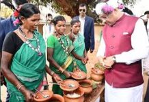 आधुनिक घोटुल नई पीढ़ी को अपनी जड़ों से जोड़ेगा: मुख्यमंत्री साय आधुनिक घोटुल नई पीढ़ी को अपनी जड़ों से जोड़ेगा: मुख्यमंत्री साय