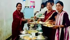 download (2) बिहान योजना से तय हुआ दिल्ली तक का सफर, गणतंत्र दिवस पर सम्मानित होंगी 'लखपति दीदी-लता साहू'