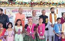 गुरुकुल परंपरा एवं नैतिक शिक्षा के समन्वय पर बल: रूपनारायण सिन्हा गुरुकुल परंपरा एवं नैतिक शिक्षा के समन्वय पर बल: रूपनारायण सिन्हा