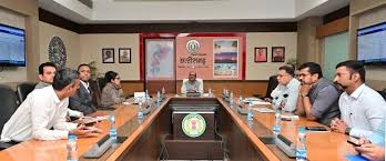 111 - Copy मुख्य सचिव ने मंत्रालय महानदी भवन में नवा अंजोर विजन@ 2047 मॉनिटरिंग पोर्टल की समीक्षा की