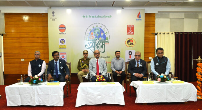 111 - Copy सतत् विकास के लिए प्रकृति के साथ संतुलन आवश्यक - राज्यपाल डेका