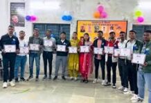 नवसंकल्प की सफलता: जशपुर के 12 युवाओं का अर्धसैनिक बलों में चयन नवसंकल्प की सफलता: जशपुर के 12 युवाओं का अर्धसैनिक बलों में चयन