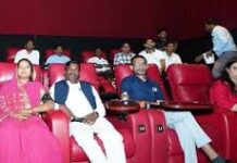 शतक’ फिल्म राष्ट्रसेवा जीवंत दस्तावेज : लक्ष्मी राजवाड़े शतक’ फिल्म राष्ट्रसेवा जीवंत दस्तावेज : लक्ष्मी राजवाड़े