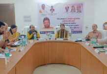 आर्थिक, सामाजिक और शैक्षणिक विकास के लिए व्यापक सर्वेक्षण आवश्यक – डॉ. कुसमरिया आर्थिक, सामाजिक और शैक्षणिक विकास के लिए व्यापक सर्वेक्षण आवश्यक - डॉ. कुसमरिया