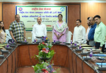 स्वयं से पहले आप के मूल मंत्र को अपनाना होगा…राष्ट्रीय सेवा योजना सलाहकार समिति की 21वीं बैठक सम्पन्न स्वयं से पहले आप के मूल मंत्र को अपनाना होगा...राष्ट्रीय सेवा योजना सलाहकार समिति की 21वीं बैठक सम्पन्न