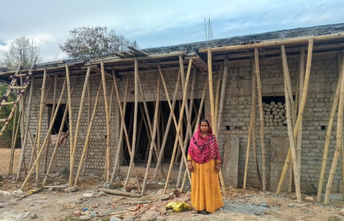 बिहान योजना से फुलकुंवर बनीं आत्मनिर्भर उद्यमी...सालाना कर रही एक से डेढ़ लाख की कमाई