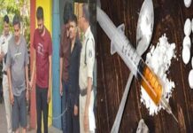 छत्तीसगढ़ : रायपुर में दिल्ली से चल रहा ड्रग्स नेटवर्क का भंडाफोड़…6 गिरफ्तार छत्तीसगढ़ : रायपुर में दिल्ली से चल रहा ड्रग्स नेटवर्क का भंडाफोड़...6 गिरफ्तार