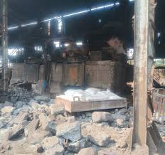 abdul rajjak 15 दिनों में 15 उद्योगों पर उत्पादन बंद एवं विद्युत विच्छेदन की कार्रवाई