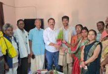 नक्सल प्रभावित क्षेत्र भैरमगढ़ के अंकित सकनी ने रचा इतिहास…यूपीएससी 2025 में 816वीं रैंक की हासिल नक्सल प्रभावित क्षेत्र भैरमगढ़ के अंकित सकनी ने रचा इतिहास...यूपीएससी 2025 में 816वीं रैंक की हासिल