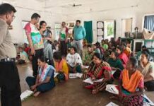 हथियार छोड़ शिक्षा की राह पर बढ़ रहे पुनर्वासित युवा, उल्लास महापरीक्षा में 28 युवा हुए शामिल हथियार छोड़ शिक्षा की राह पर बढ़ रहे पुनर्वासित युवा, उल्लास महापरीक्षा में 28 युवा हुए शामिल