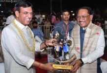 छत्तीसगढ़ में जनजातीय शक्ति का खेल महाकुंभ: देश के प्रथम ‘खेलो इंडिया ट्राइबल गेम्स 2026’ का भव्य शुभारंभ छत्तीसगढ़ में जनजातीय शक्ति का खेल महाकुंभ: देश के प्रथम ‘खेलो इंडिया ट्राइबल गेम्स 2026’ का भव्य शुभारंभ