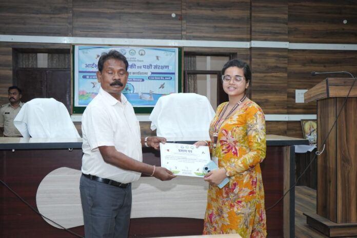 download (2) पक्षी संरक्षण और आर्द्रभूमि पर विमर्श, पर्यावरण जागरूकता की नई पहल