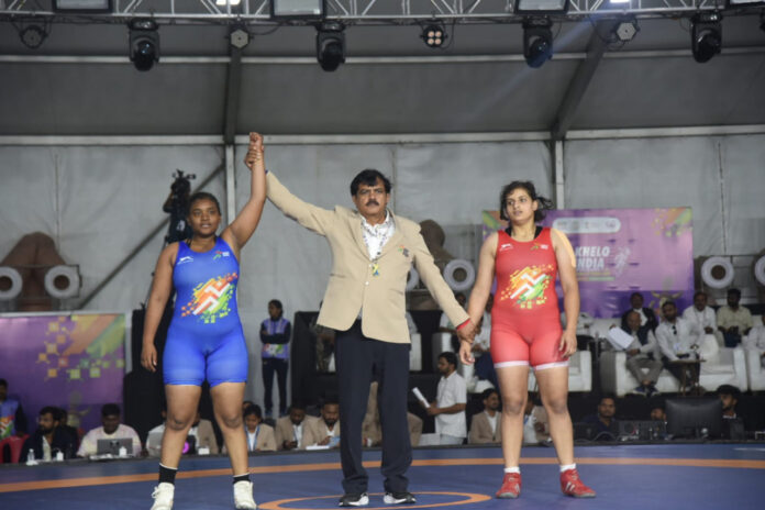 खेलो इंडिया ट्राइबल गेम्स 2026 : कुश्ती स्पर्धा के तीसरे दिन भी जारी रहा मुकाबले का रोमांच