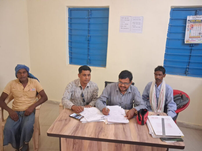 सुशासन तिहार की तैयारी : ग्राम पंचायतों में आवेदन संग्रहण प्रारंभ.....