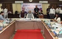 राज्यपाल रमेन डेका ने ली ब्लॉक स्तरीय प्रशासनिक अधिकारियों की समीक्षा बैठक राज्यपाल रमेन डेका ने ली ब्लॉक स्तरीय प्रशासनिक अधिकारियों की समीक्षा बैठक