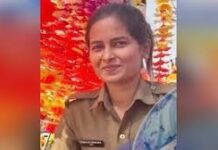 रायपुर में महिला कॉन्स्टेबल की फंदे पर लटकते मिली लाश…. रायपुर में महिला कॉन्स्टेबल की फंदे पर लटकते मिली लाश....