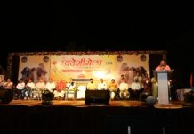 स्वदेशी मेले के समापन में पर्यटन मंत्री राजेश अग्रवाल हुए शामिल, स्थानीय उत्पादों को बढ़ावा देने का दिया संदेश स्वदेशी मेले के समापन में पर्यटन मंत्री राजेश अग्रवाल हुए शामिल, स्थानीय उत्पादों को बढ़ावा देने का दिया संदेश