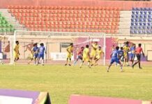 फुटबॉल में छत्तीसगढ़ को रजत पदक : फाइनल में कड़े मुकाबले में पश्चिम बंगाल से 0-1 से मिली हार फुटबॉल में छत्तीसगढ़ को रजत पदक : फाइनल में कड़े मुकाबले में पश्चिम बंगाल से 0-1 से मिली हार