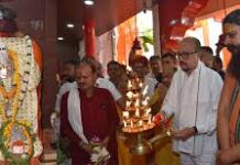 राज्यपाल डेका ने हनुमान जन्मोत्सव के अवसर पर की पूजा-अर्चना राज्यपाल डेका ने हनुमान जन्मोत्सव के अवसर पर की पूजा-अर्चना