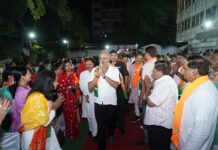 कार्यकर्ता सम्मेलन में बृजमोहन – “कार्यकर्ताओं के दम पर ही बनते हैं मुख्यमंत्री, मंत्री, सांसद और विधायक” कार्यकर्ता सम्मेलन में बृजमोहन - “कार्यकर्ताओं के दम पर ही बनते हैं मुख्यमंत्री, मंत्री, सांसद और विधायक”