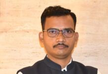 नियमितीकरण हेतु “एक हस्ताक्षर-मुख्यमंत्री के नाम” अभियान : साय सरकार बेरुखी से निराश अनियमित कर्मचारी : फेडरेशन नियमितीकरण हेतु “एक हस्ताक्षर-मुख्यमंत्री के नाम” अभियान : साय सरकार बेरुखी से निराश अनियमित कर्मचारी : फेडरेशन