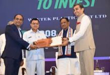 विशेष लेख : उद्योग और श्रम विभाग के आपसी समन्वय से संवर रहा है – छत्तीसगढ़ विशेष लेख : उद्योग और श्रम विभाग के आपसी समन्वय से संवर रहा है - छत्तीसगढ़