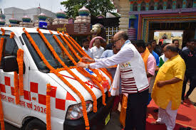 download (3) राज्यपाल डेका ने श्री जगन्नाथ मंदिर ट्रस्ट को सौंपी एम्बुलेंस की चाबी