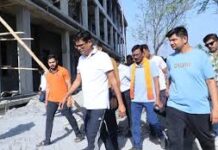 रायगढ़ के समग्र विकास को नई रफ्तार: वित्त मंत्री ओ.पी. चौधरी ने 9 प्रमुख परियोजनाओं का किया निरीक्षण रायगढ़ के समग्र विकास को नई रफ्तार: वित्त मंत्री ओ.पी. चौधरी ने 9 प्रमुख परियोजनाओं का किया निरीक्षण