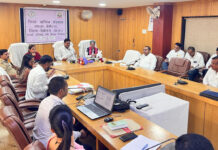 खाद्य मंत्री बघेल ने की जिला डीएमएफ शासी परिषद की समीक्षा खाद्य मंत्री बघेल ने की जिला डीएमएफ शासी परिषद की समीक्षा